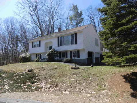 6 Almeda Lane Hooksett NH 03106