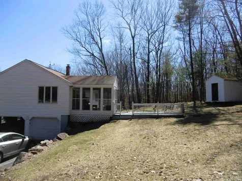 6 Almeda Lane Hooksett NH 03106