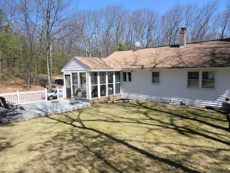 6 Almeda Lane Hooksett NH 03106