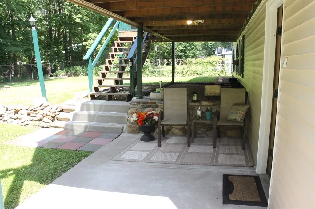 6 O Shea Lane Laconia NH 03246