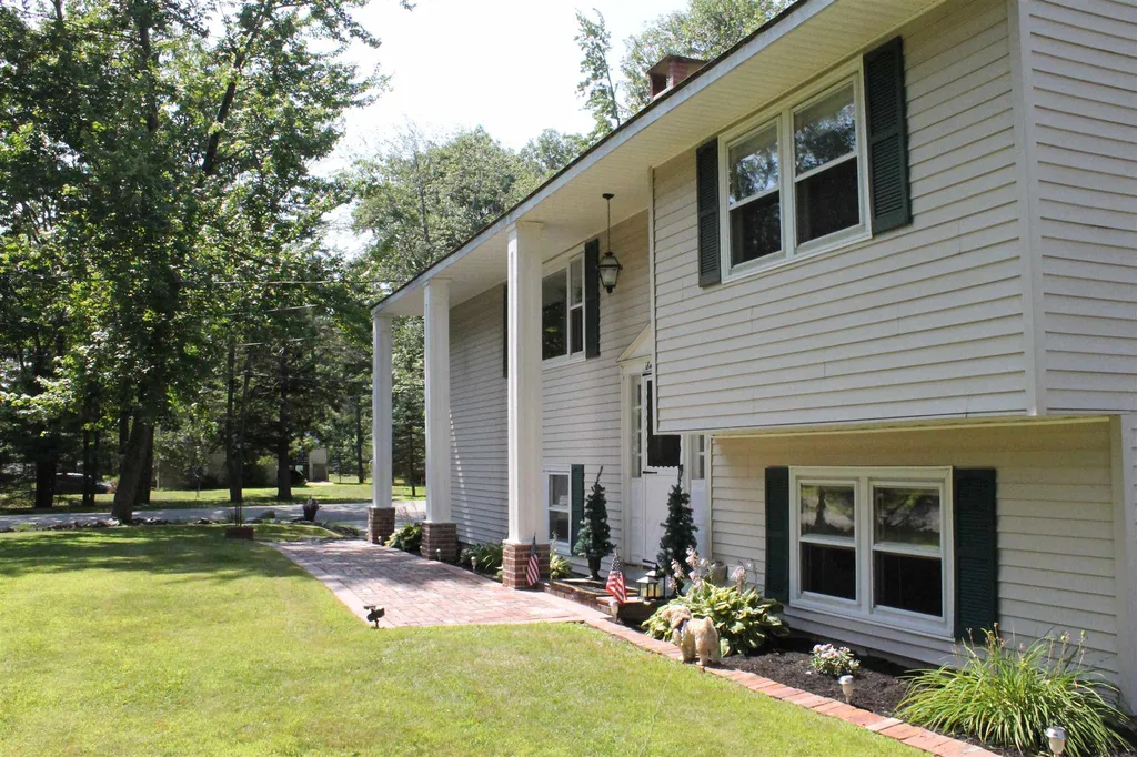 6 O Shea Lane Laconia NH 03246