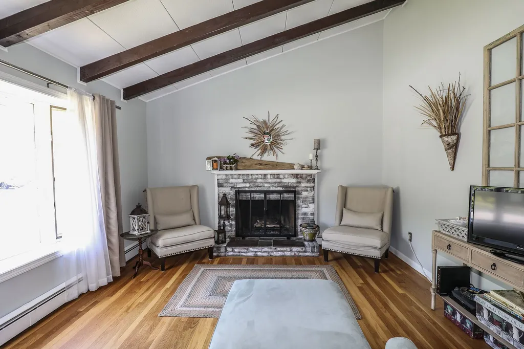 15 Edgewood Road Portsmouth NH 03801