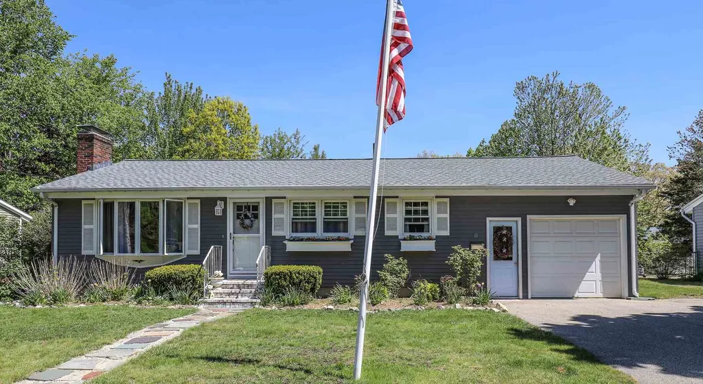 15 Edgewood Road Portsmouth NH 03801