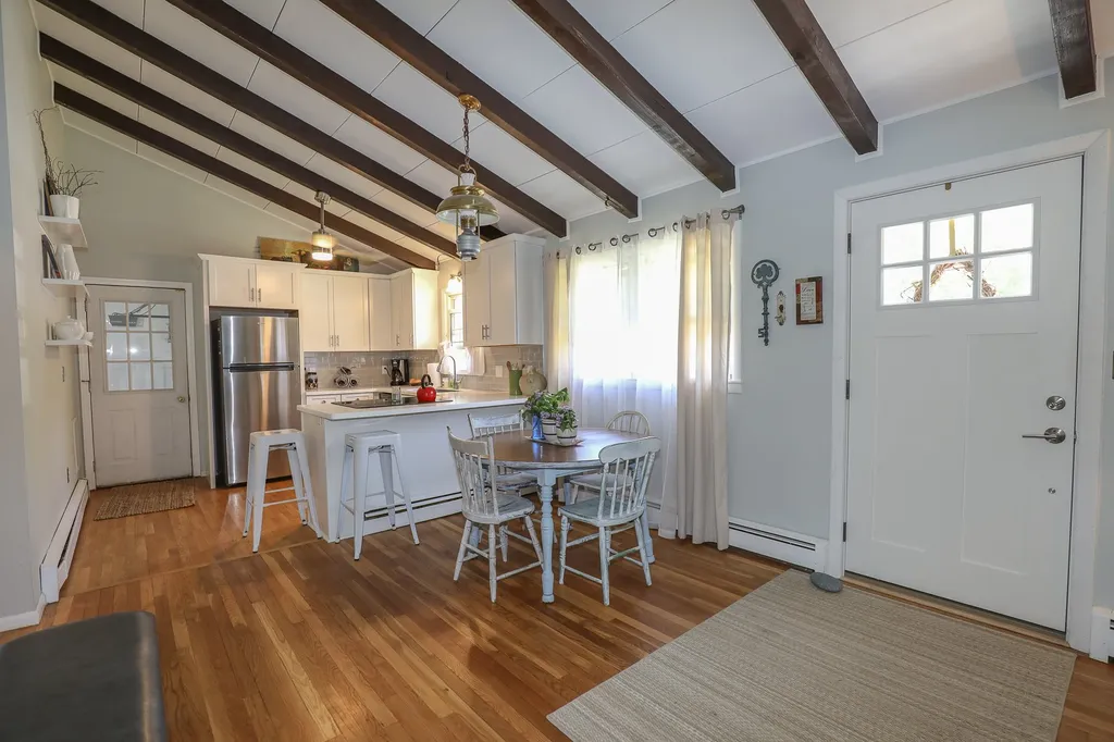 15 Edgewood Road Portsmouth NH 03801
