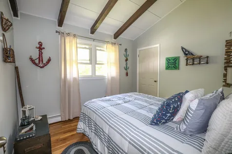 15 Edgewood Road Portsmouth NH 03801