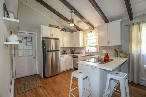 15 Edgewood Road Portsmouth NH 03801