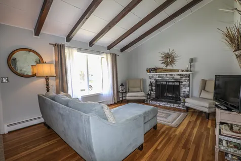 15 Edgewood Road Portsmouth NH 03801