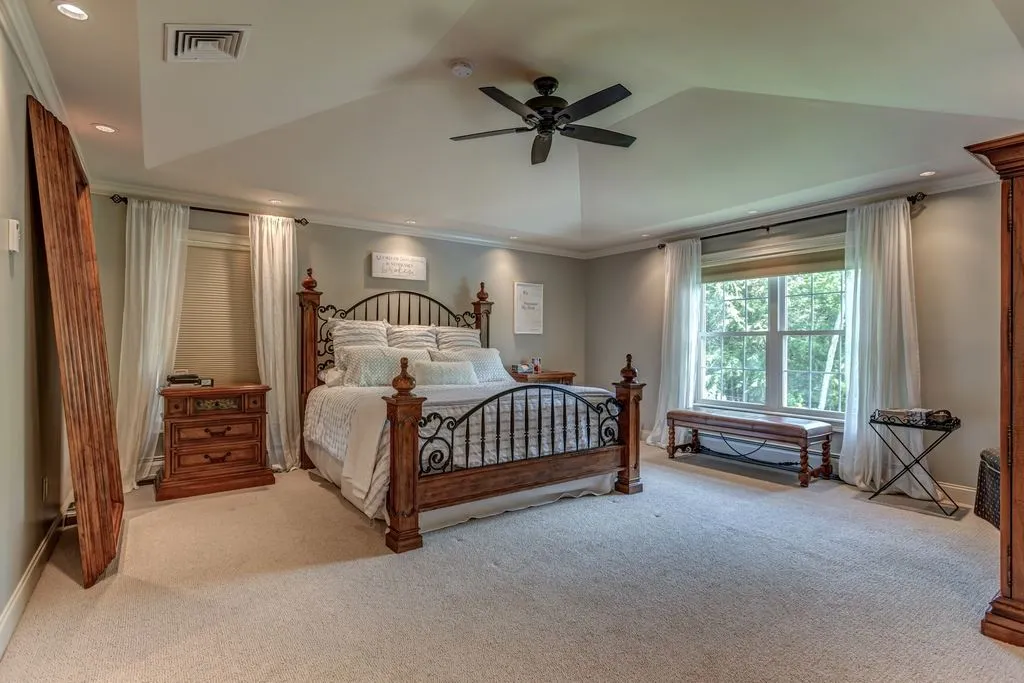 285 Middle Winchendon Road Rindge NH 03461