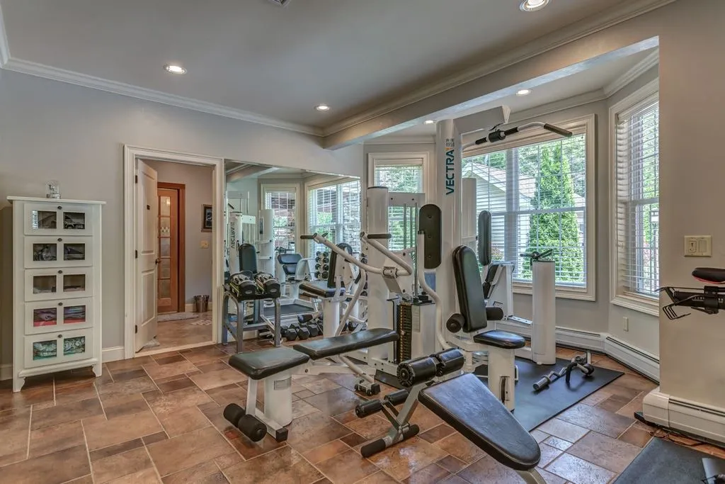 285 Middle Winchendon Road Rindge NH 03461