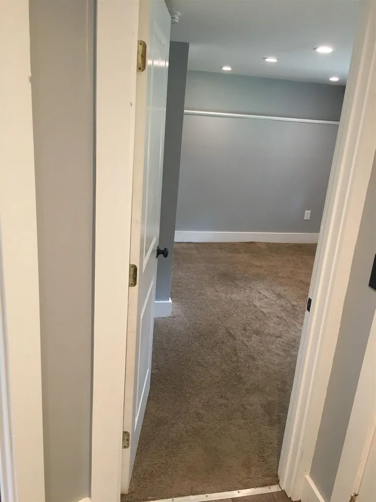 52 Glenwood Avenue Dover NH 03820
