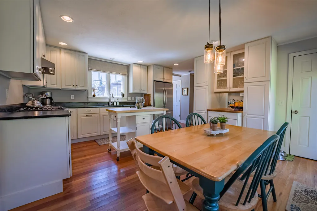2374 Spear Street Charlotte VT 05445