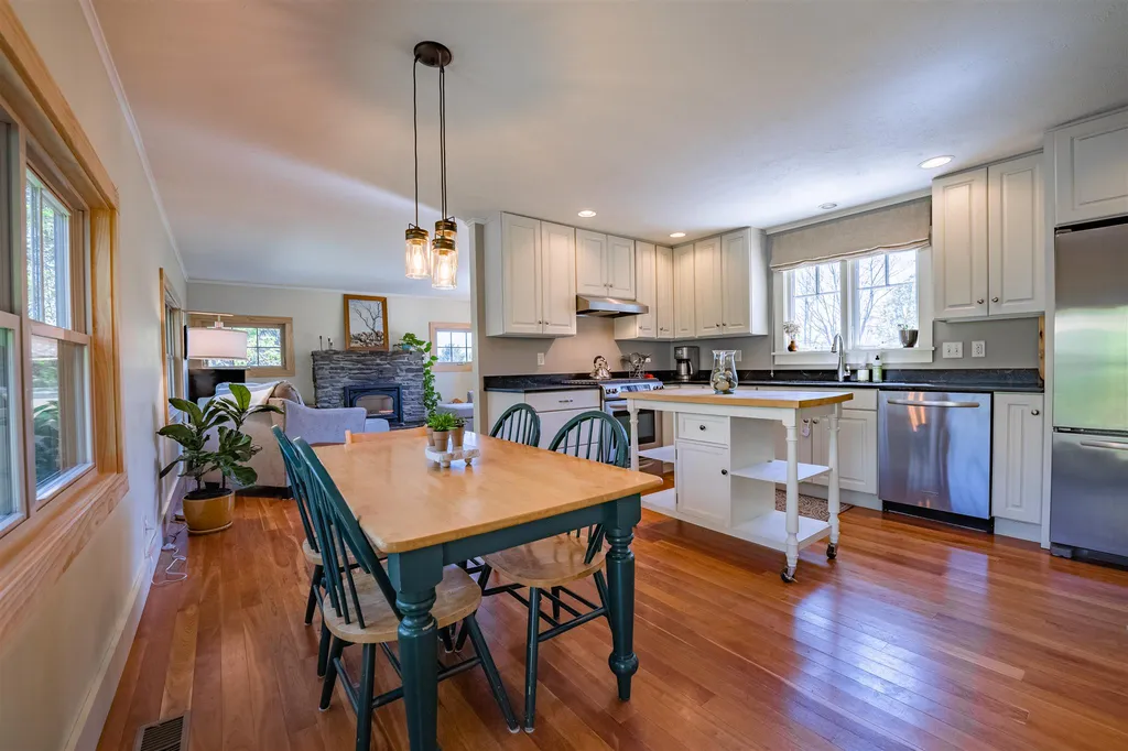 2374 Spear Street Charlotte VT 05445