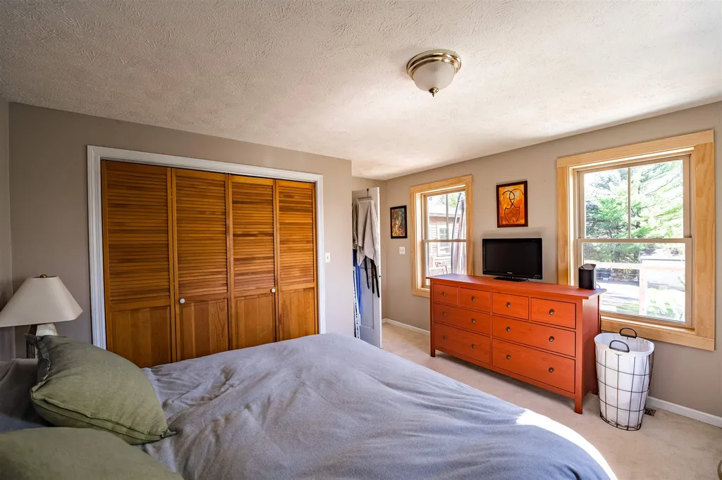 2374 Spear Street Charlotte VT 05445