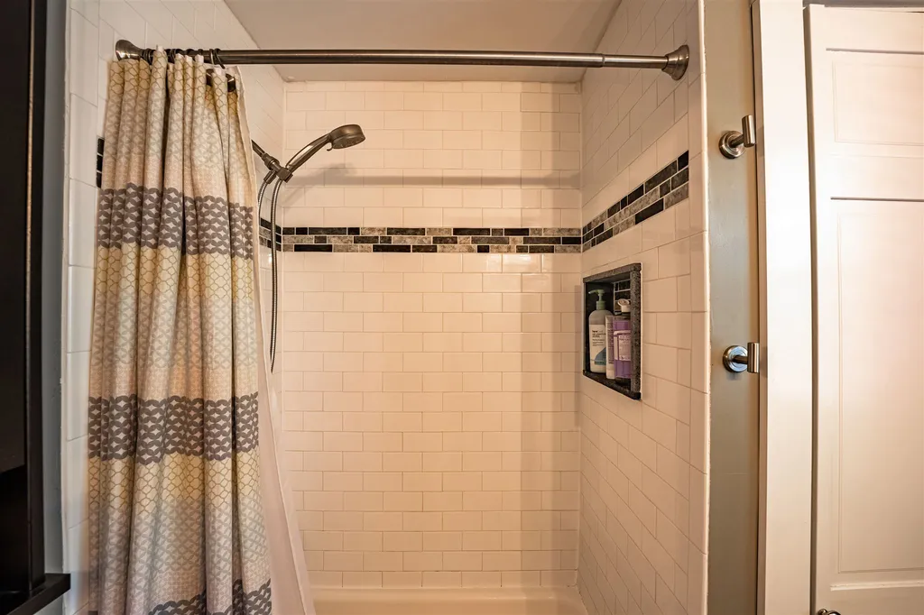 2374 Spear Street Charlotte VT 05445