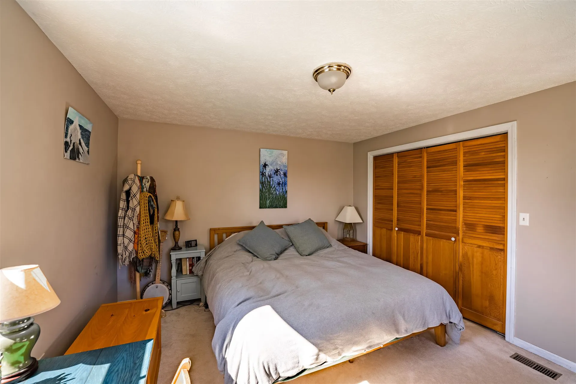 2374 Spear Street Charlotte VT 05445