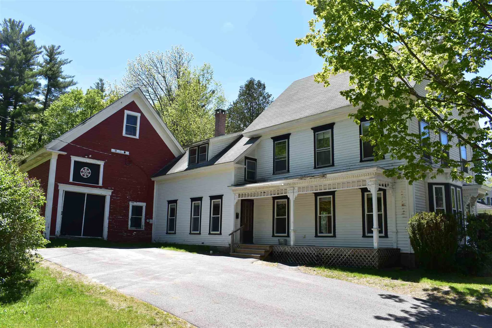 43 Pleasant Street Plymouth NH 03264