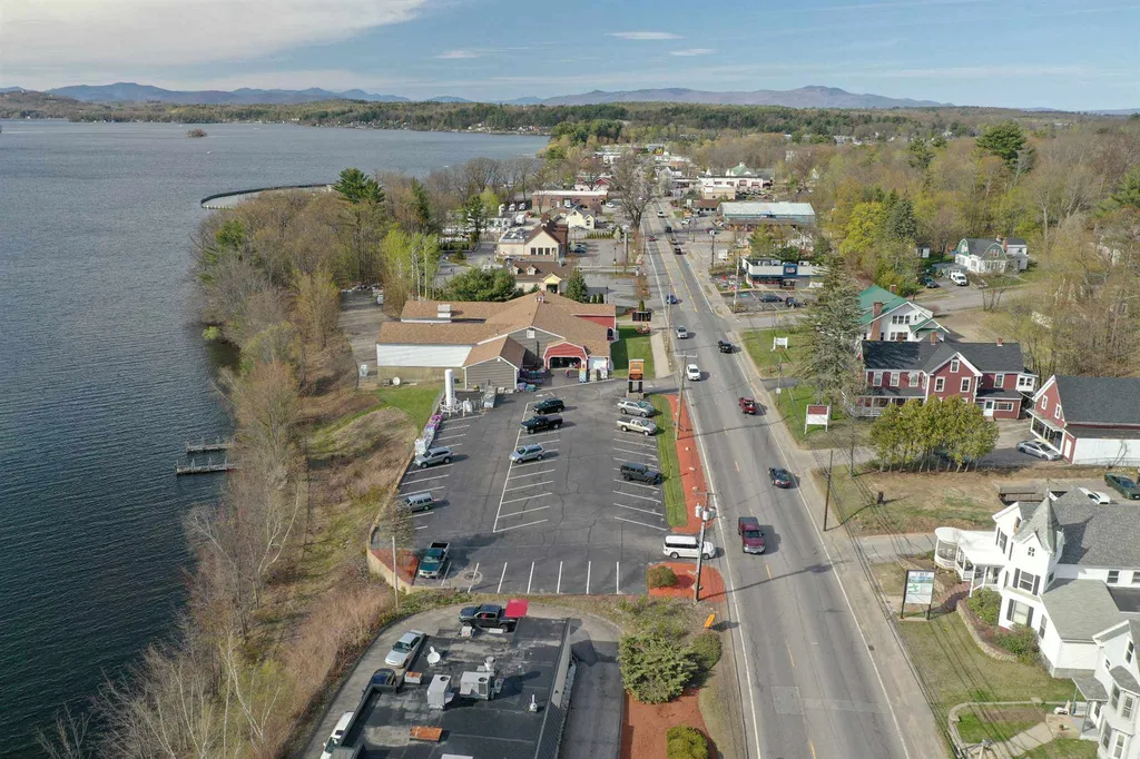 1084 Union Avenue Laconia NH 03246