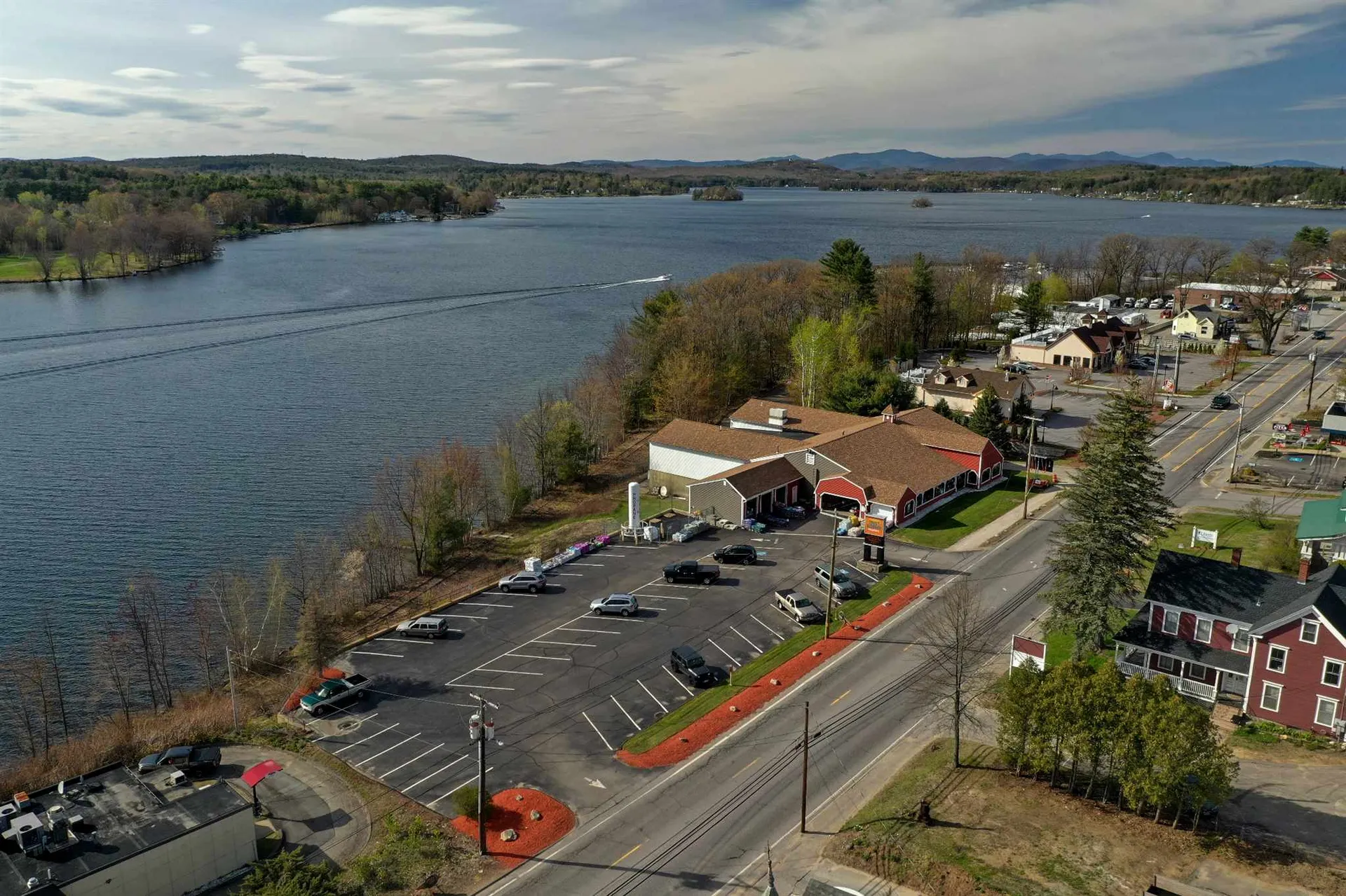1084 Union Avenue Laconia NH 03246