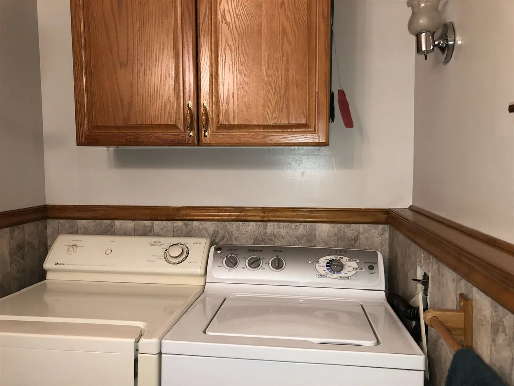 32 Birch Road Middleton NH 03887