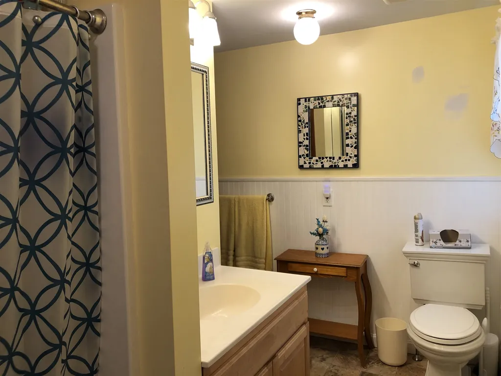 32 Birch Road Middleton NH 03887