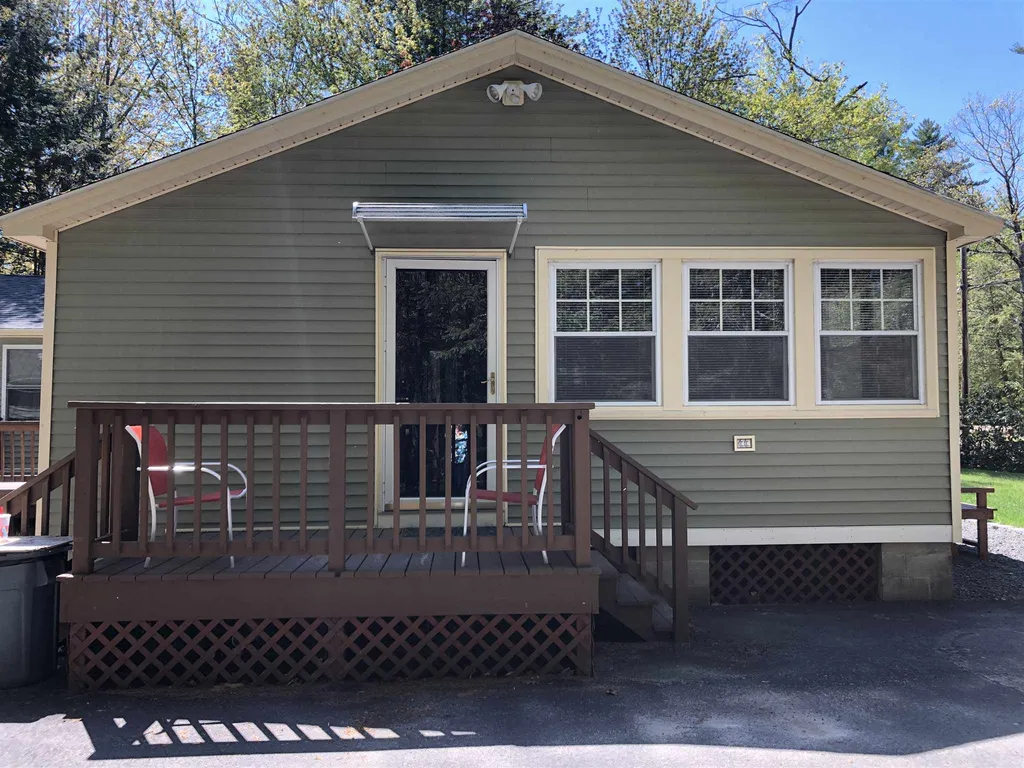 32 Birch Road Middleton NH 03887