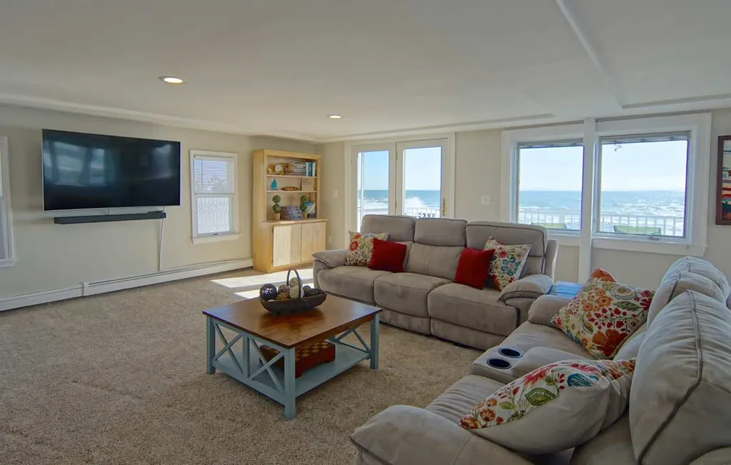1359 Ocean Boulevard Rye NH 03870