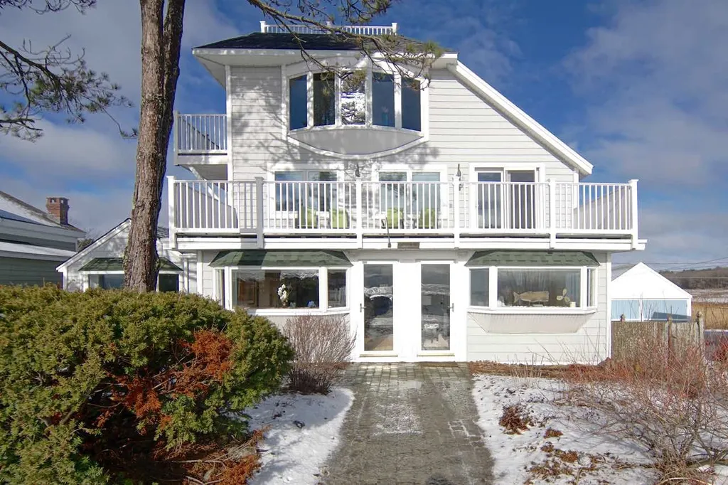 1359 Ocean Boulevard Rye NH 03870