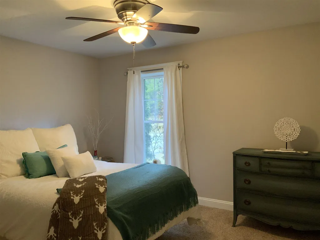 23 Falls Road Thornton NH 03285