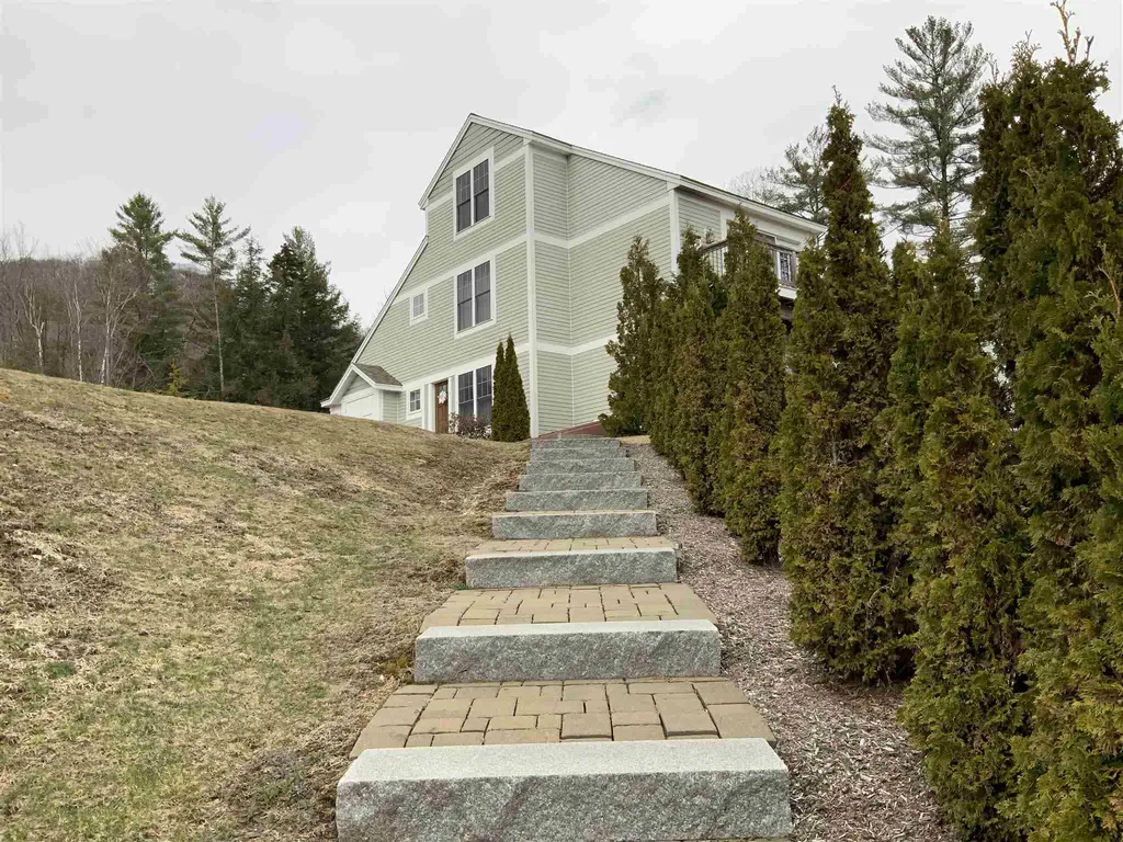 23 Falls Road Thornton NH 03285