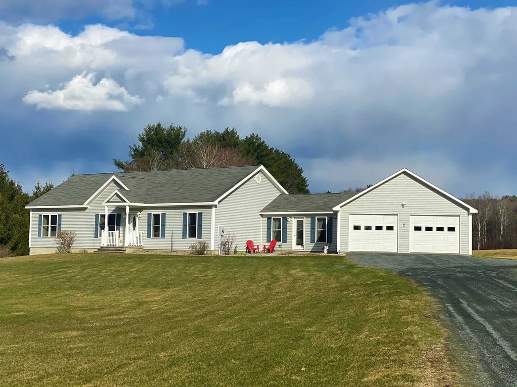 51 Daisy Hill Road Lebanon NH 03766