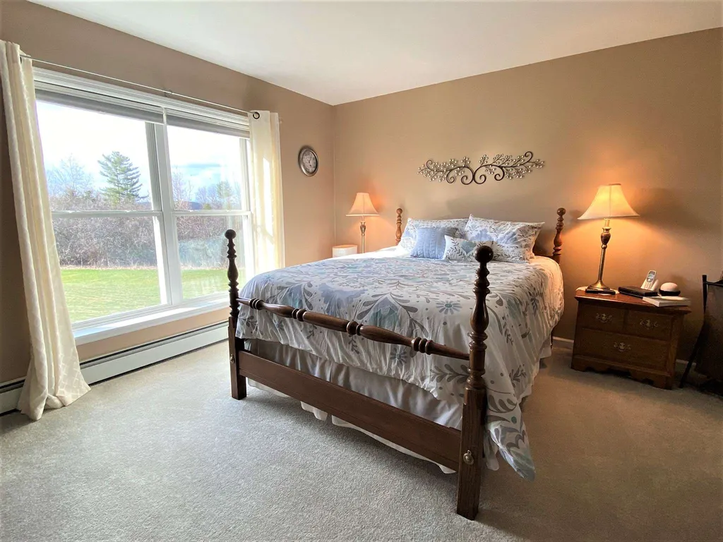 51 Daisy Hill Road Lebanon NH 03766