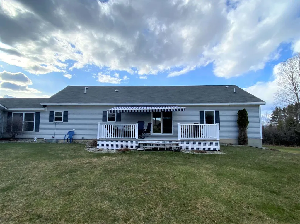 51 Daisy Hill Road Lebanon NH 03766