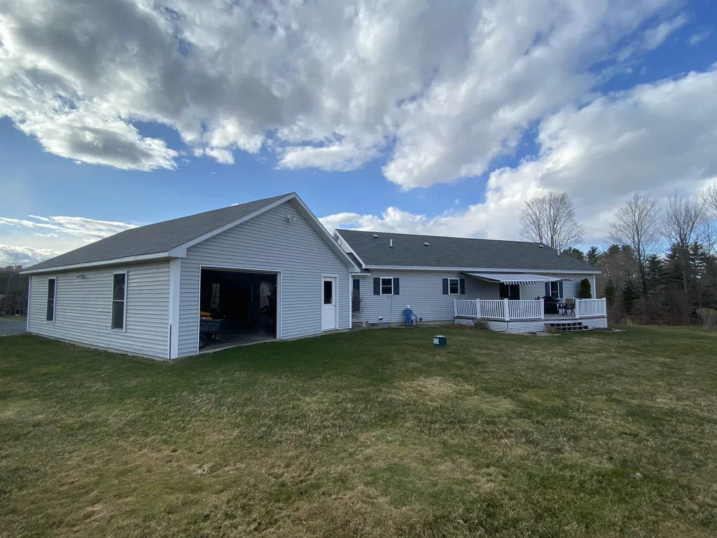 51 Daisy Hill Road Lebanon NH 03766