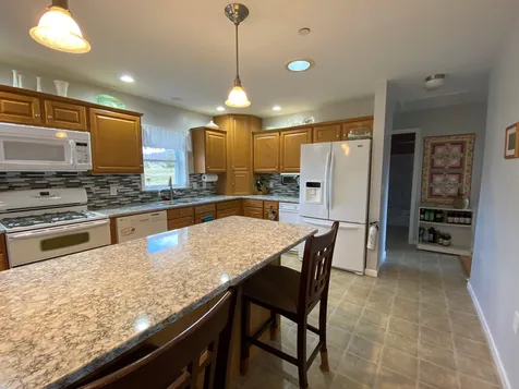 51 Daisy Hill Road Lebanon NH 03766