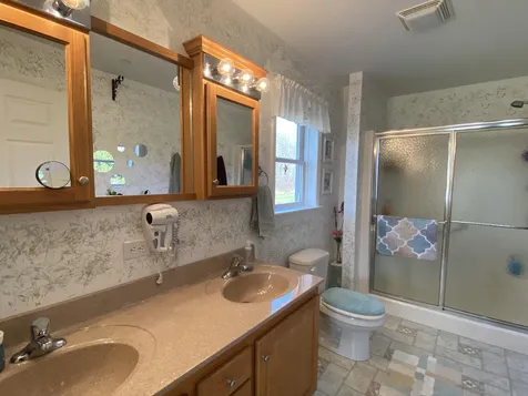 51 Daisy Hill Road Lebanon NH 03766