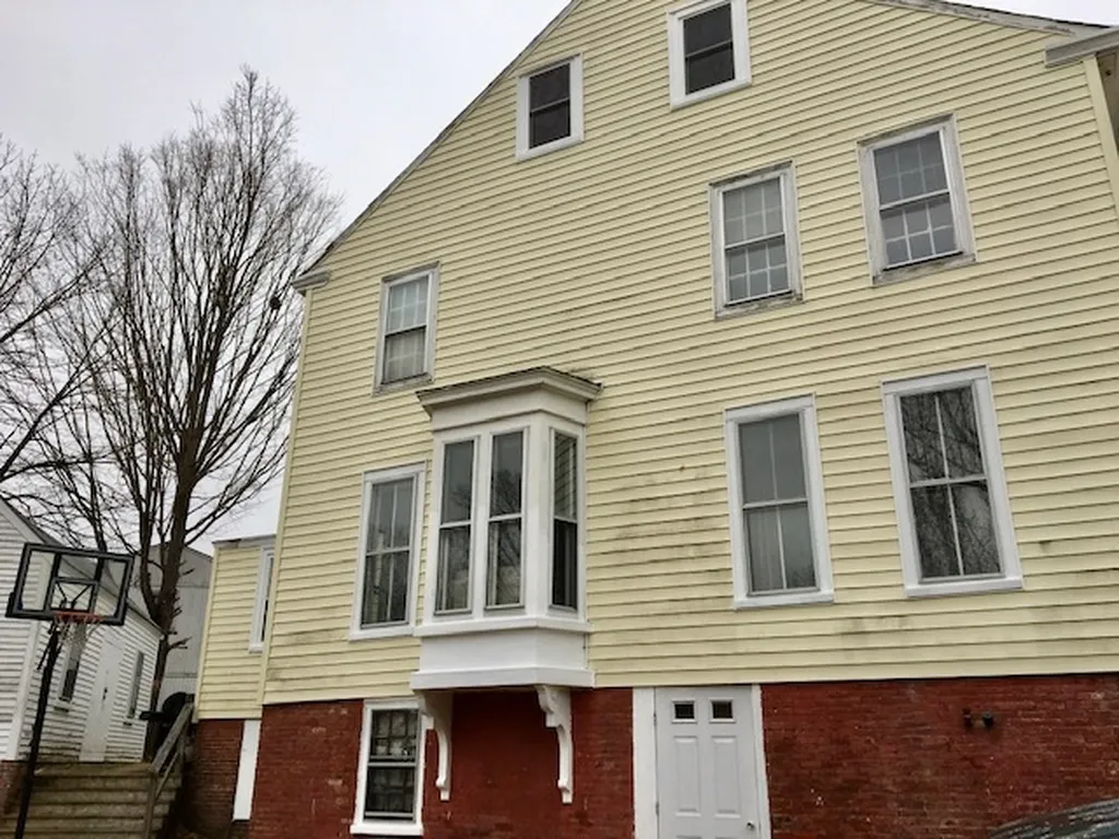 28-30 Linden Street Somersworth NH 03878