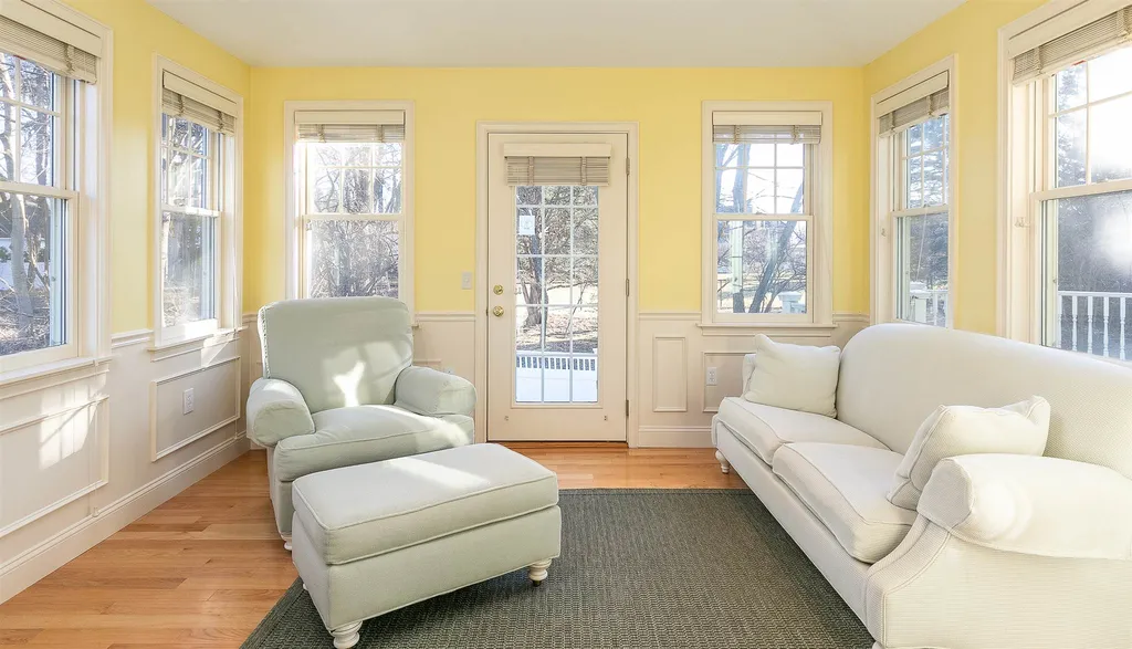 3 Squamscott Circle Exeter NH 03833