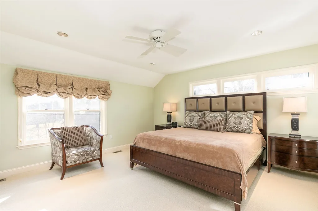 3 Squamscott Circle Exeter NH 03833
