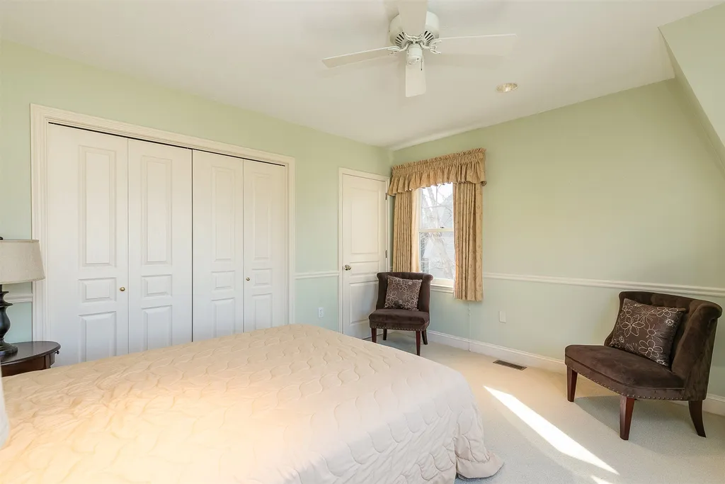 3 Squamscott Circle Exeter NH 03833