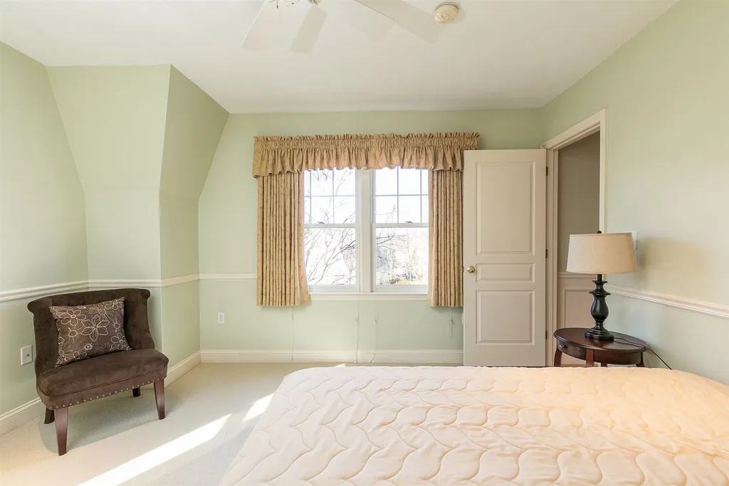 3 Squamscott Circle Exeter NH 03833