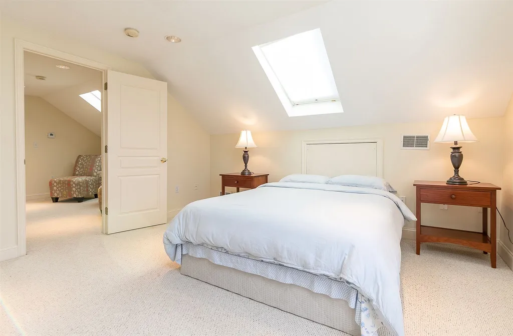 3 Squamscott Circle Exeter NH 03833