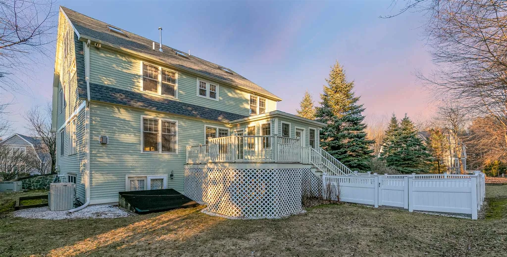 3 Squamscott Circle Exeter NH 03833
