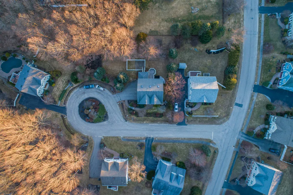 3 Squamscott Circle Exeter NH 03833