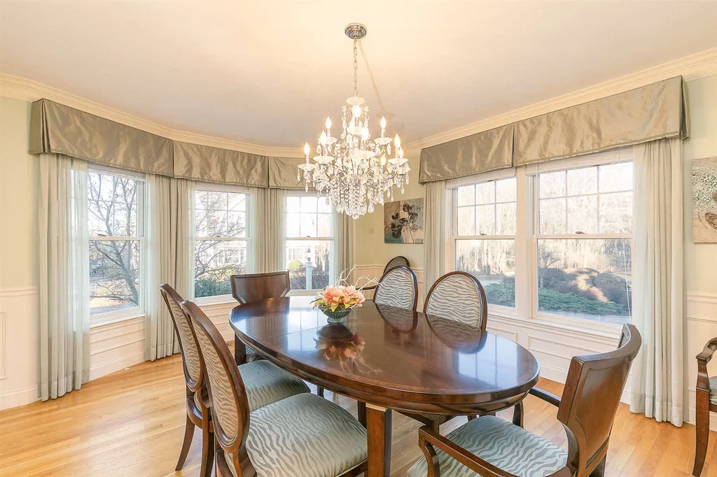 3 Squamscott Circle Exeter NH 03833