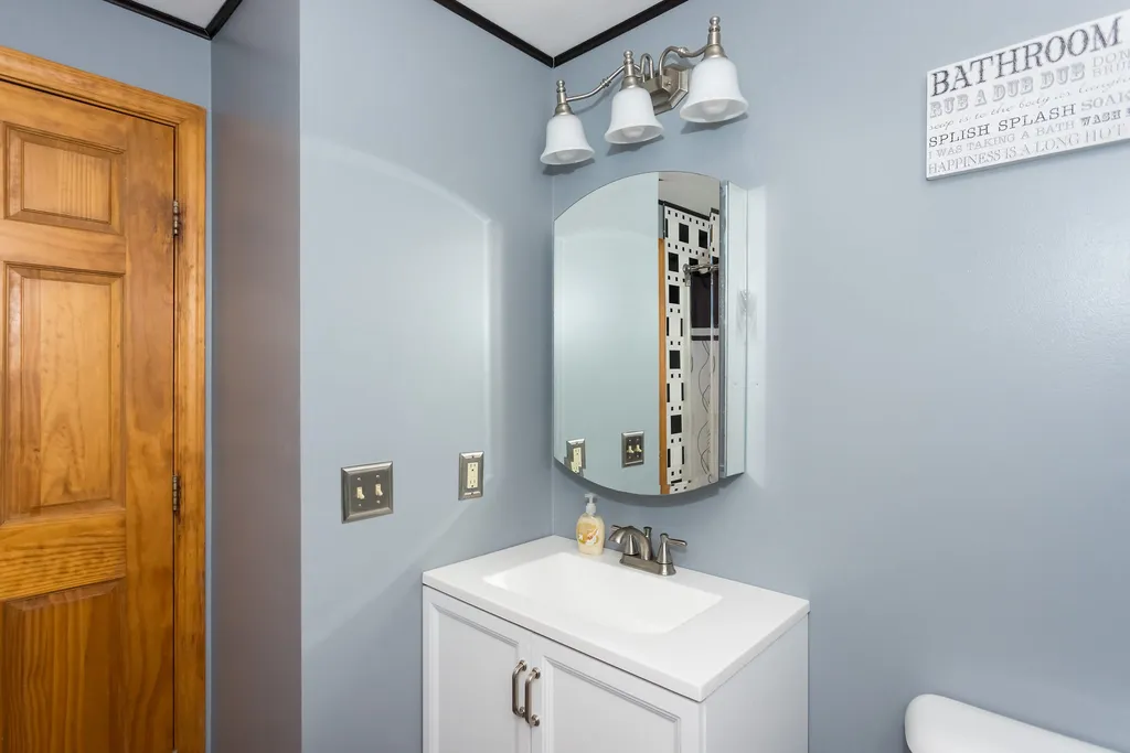 1 Alder Creek Lane Rochester NH 03867