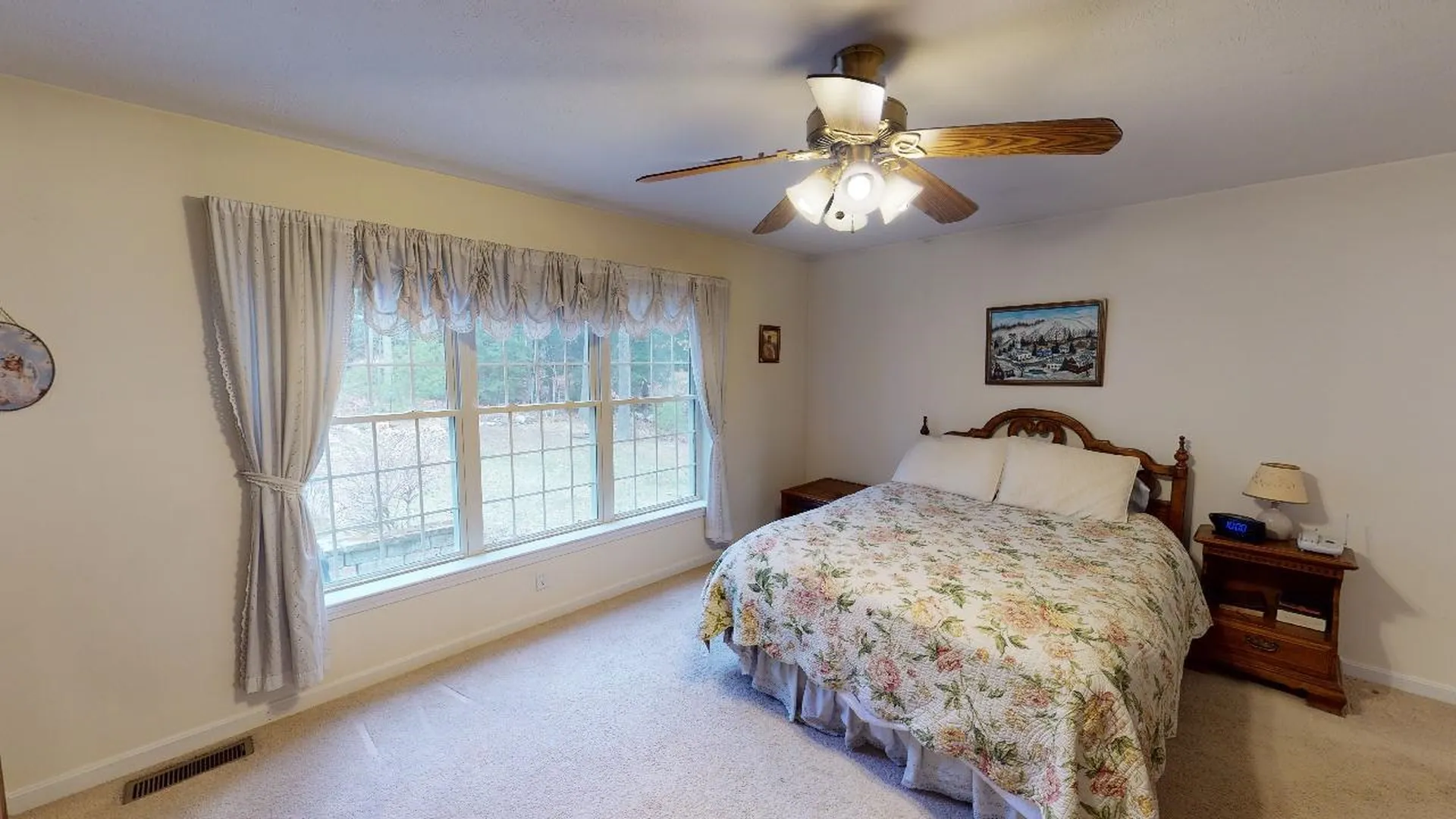 179 Streamside Drive Manchester NH 03102