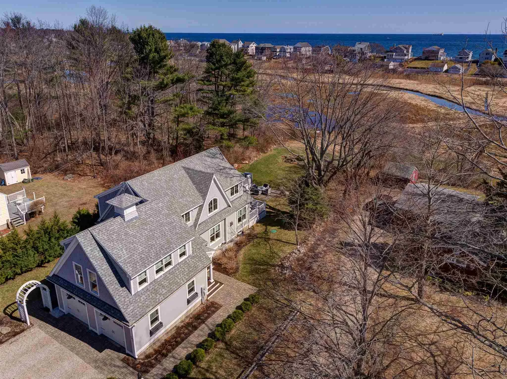 25 Appledore Avenue Rye NH 03870