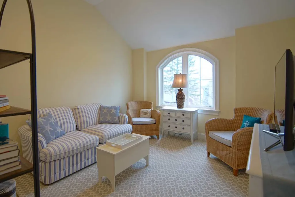 25 Appledore Avenue Rye NH 03870