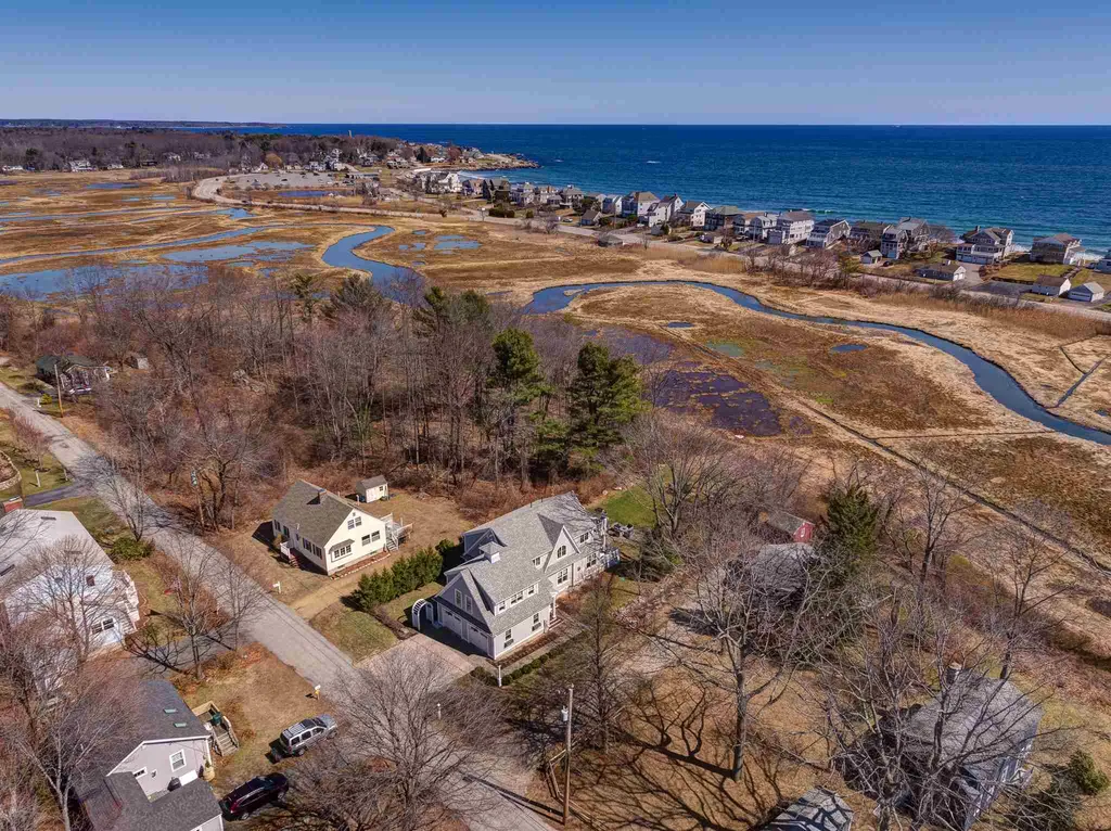 25 Appledore Avenue Rye NH 03870
