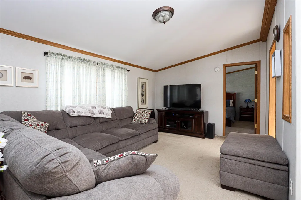 1 Willow Street Exeter NH 03833